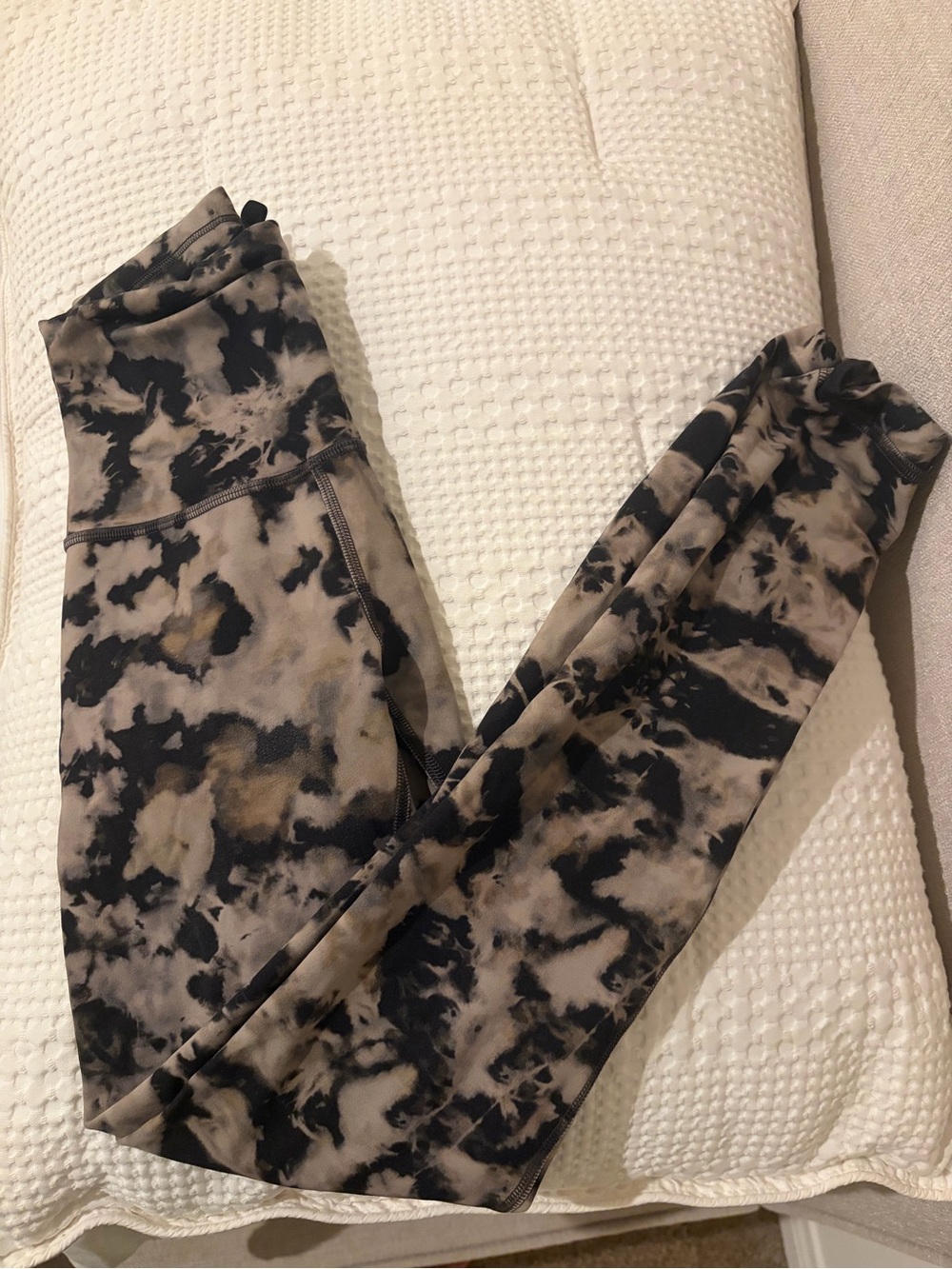 Women’s lululemon leggings in size 2